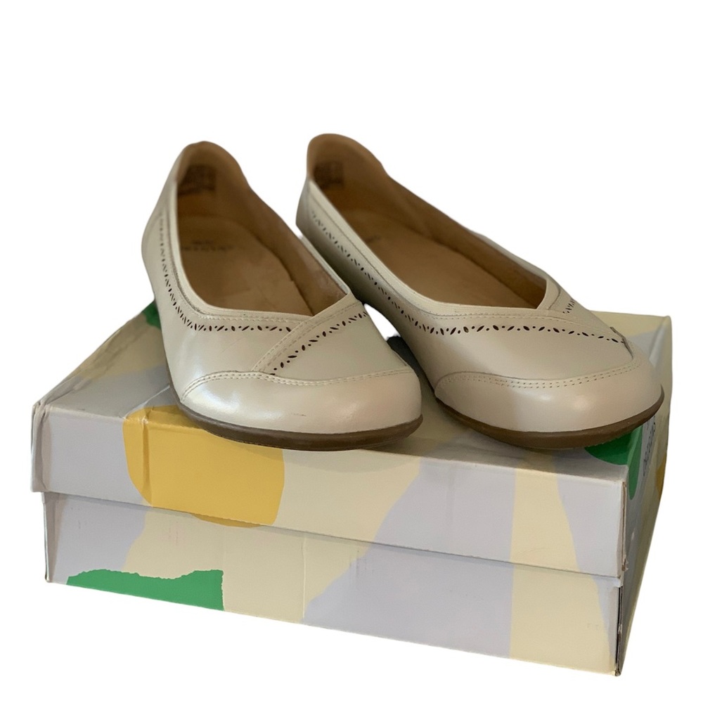 Betz white flats size 12.